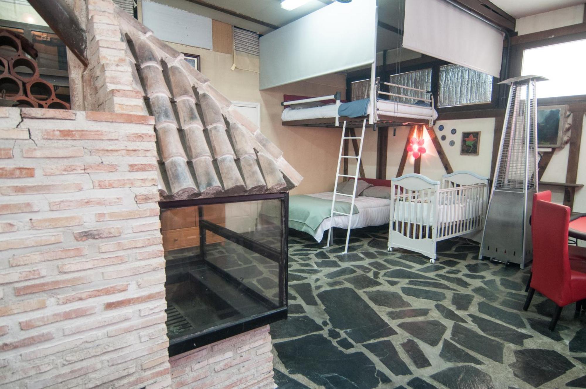 Multiespacio Bu2 Уманес-де-Мадрид Экстерьер фото